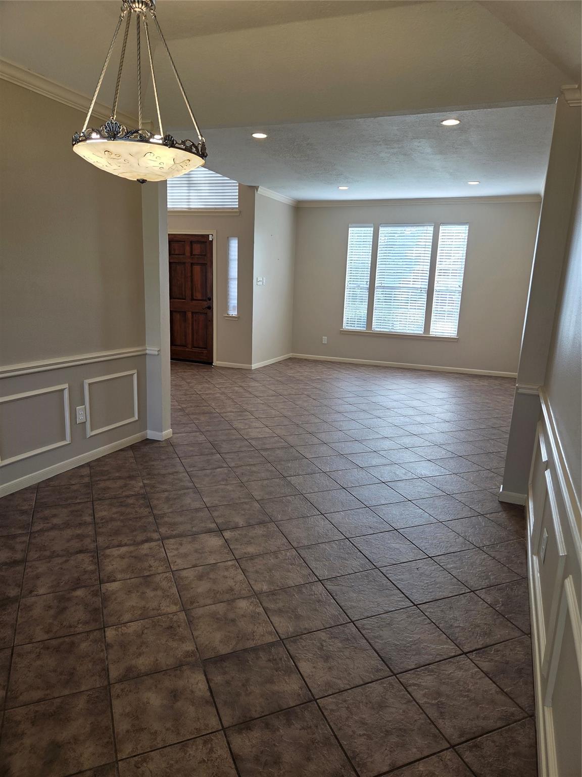 231 Needleleaf Lane
