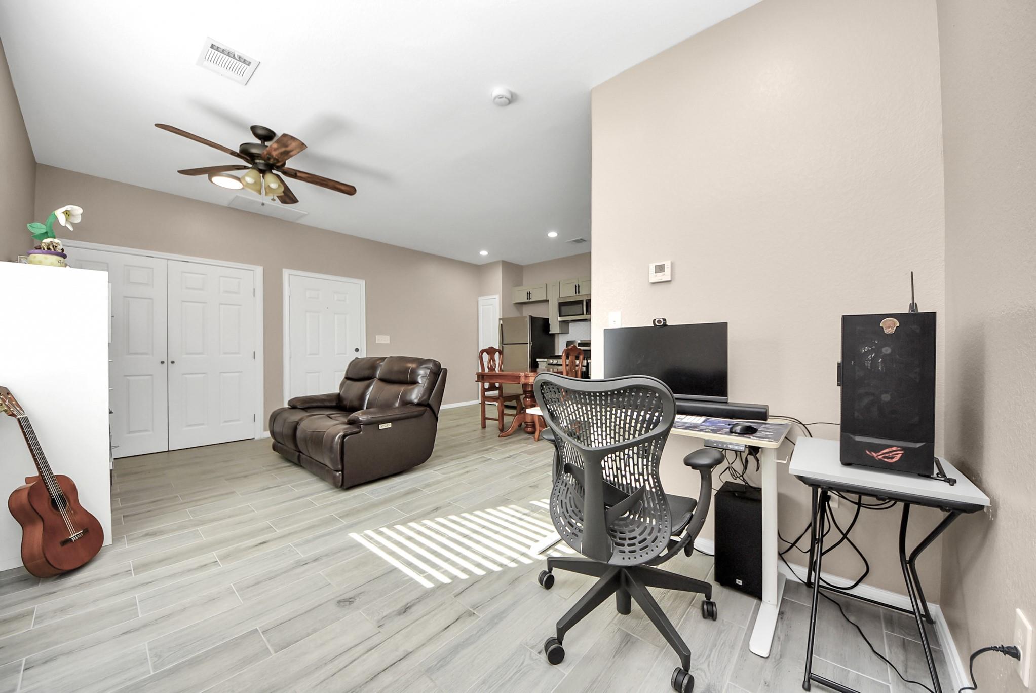 6543 Crestford Lane