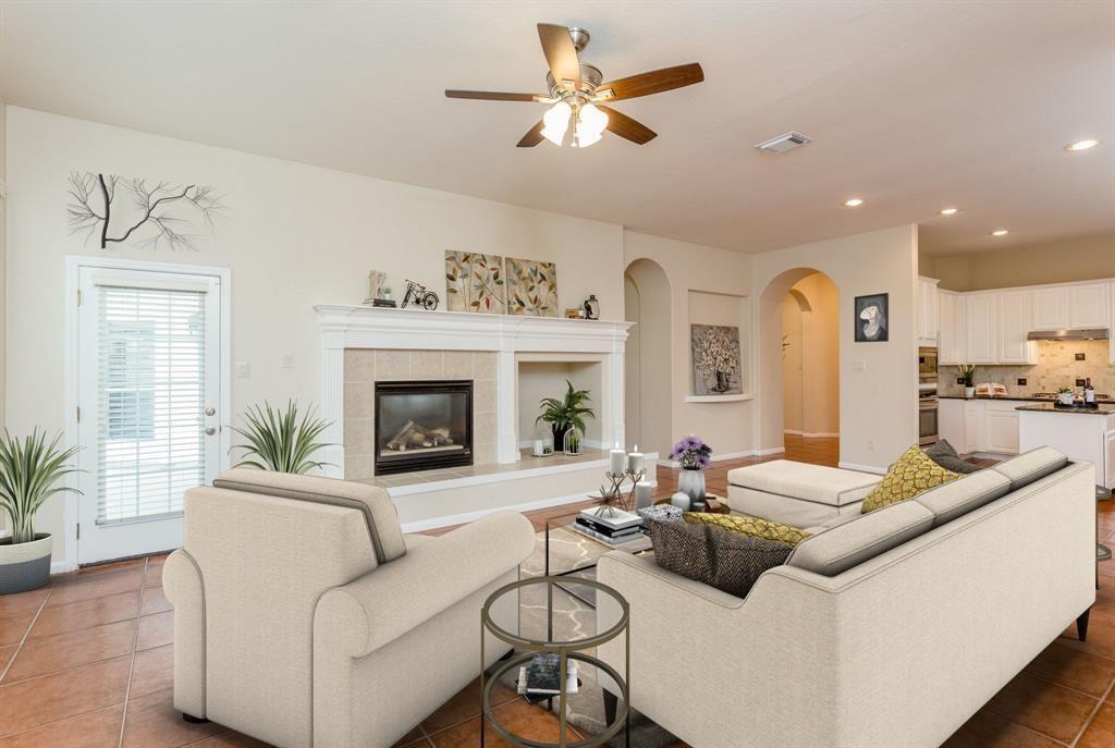 3926 Palace Springs