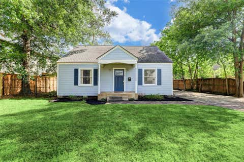 Photo of 713 Sue Barnett Drive, Houston, TX 77018 (MLS # 89483802)