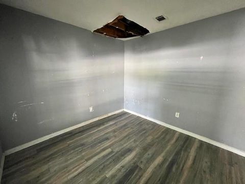 Tiny photo for 12702 Claygate Drive, Houston, TX 77047 (MLS # 25861459)