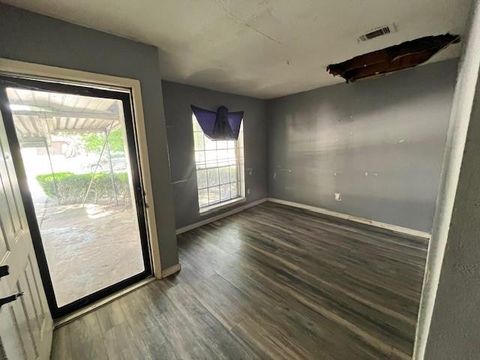 Tiny photo for 12702 Claygate Drive, Houston, TX 77047 (MLS # 25861459)