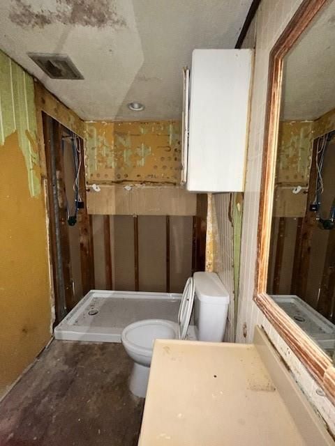 Tiny photo for 12702 Claygate Drive, Houston, TX 77047 (MLS # 25861459)