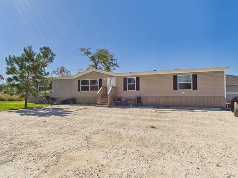 Photo of 1016 Exotic Pine Street, Huffman, TX 77336 (MLS # 94948794)