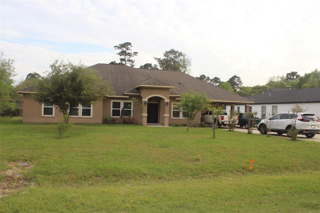Photo of 19914 S Plantation Estates Drive, Porter, TX 77365 (MLS # 77601017)