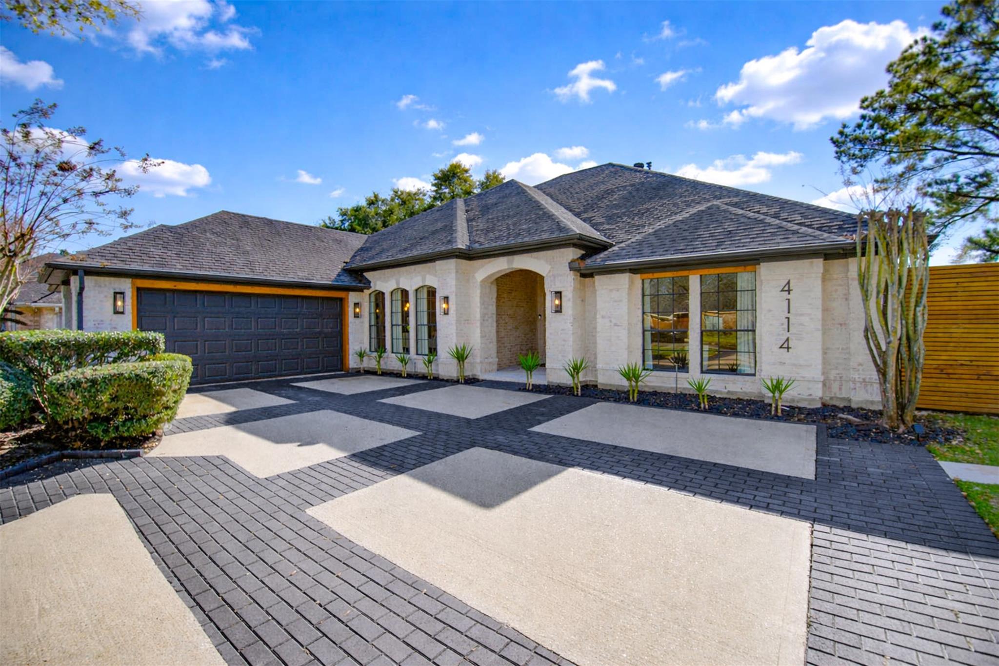 4114 Belvoir Park Drive