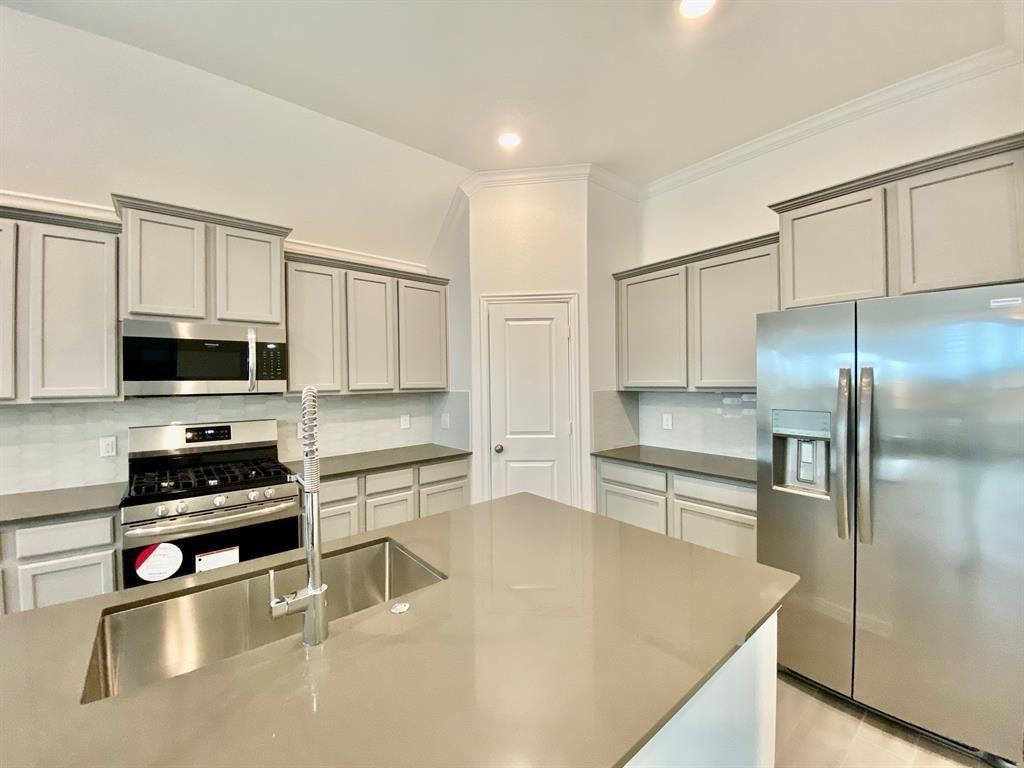 8710 Morning Glow Drive