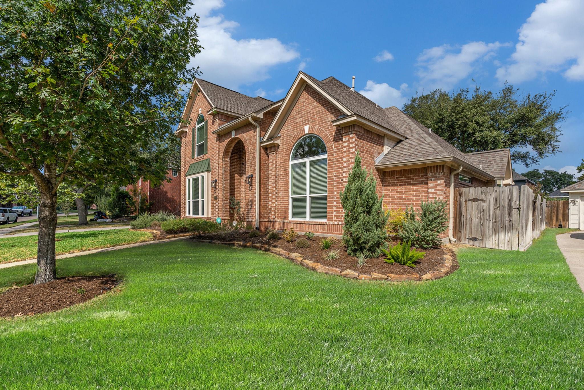 20806 Autumn Redwood Way