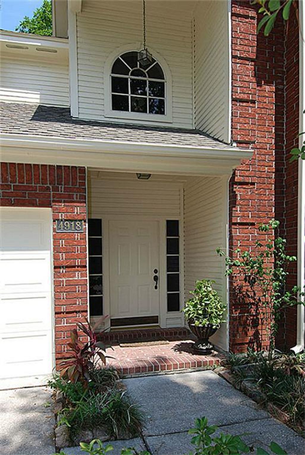 Photo of 4918 Maple Brook Lane, Kingwood, TX 77345 (MLS # 15380350)