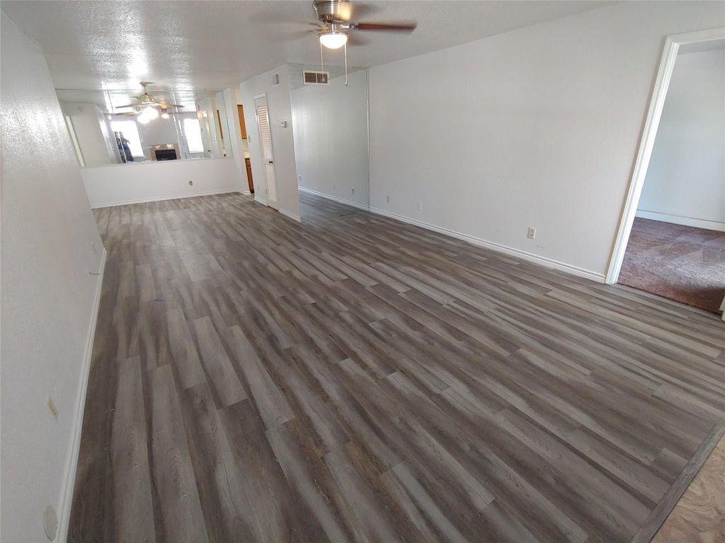 Photo of 9700 Leawood Boulevard #408, Houston, TX 77099 (MLS # 56799407)