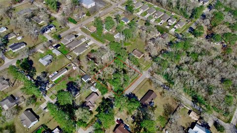 Photo of 810 Parkhurst Avenue, Cleveland, TX 77327 (MLS # 30041294)