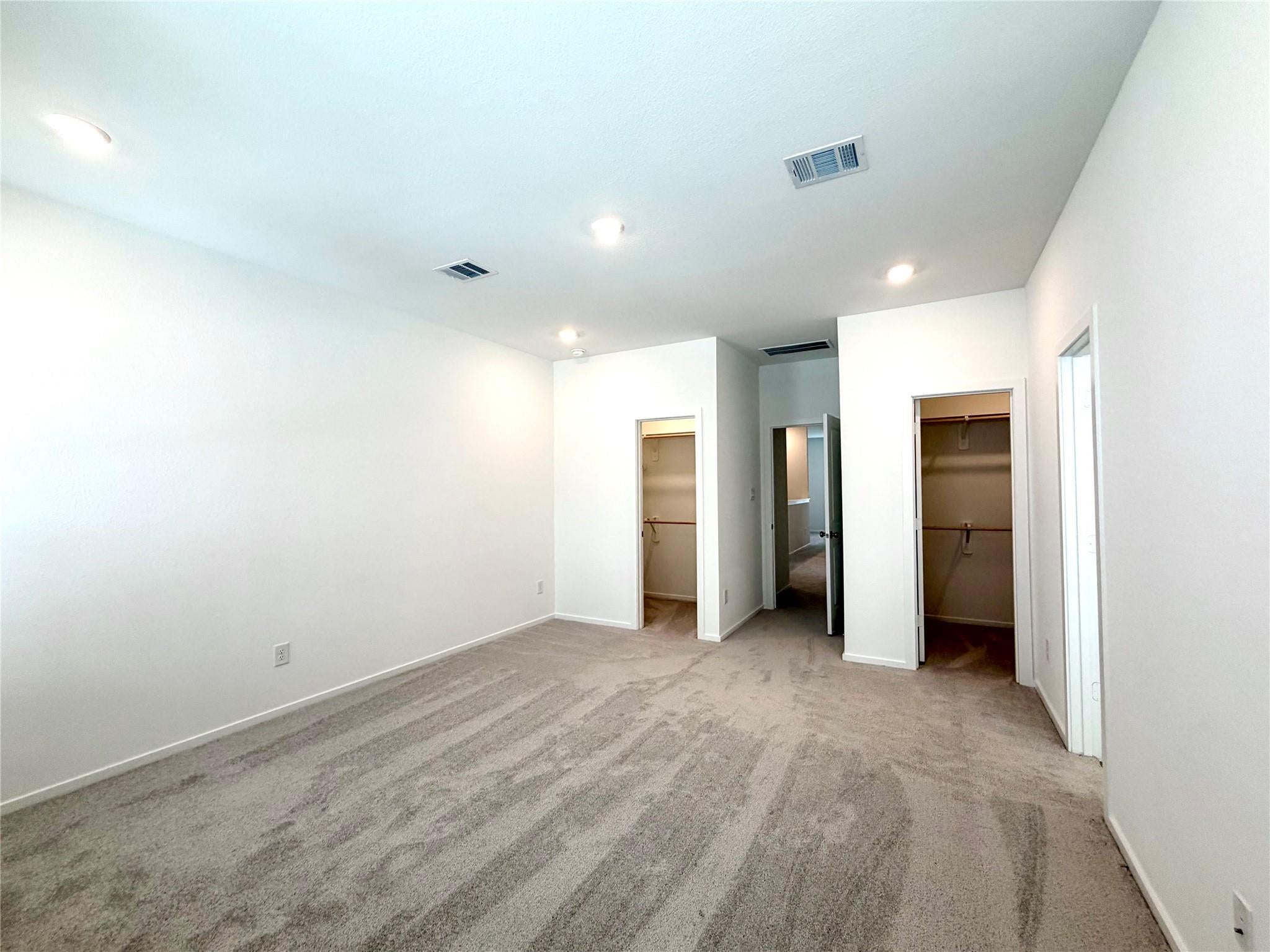 2115 Salinas Drive