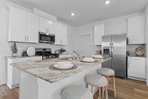 Photo of 3521 Longhorn Valley, League City, TX 77573 (MLS # 85489158)