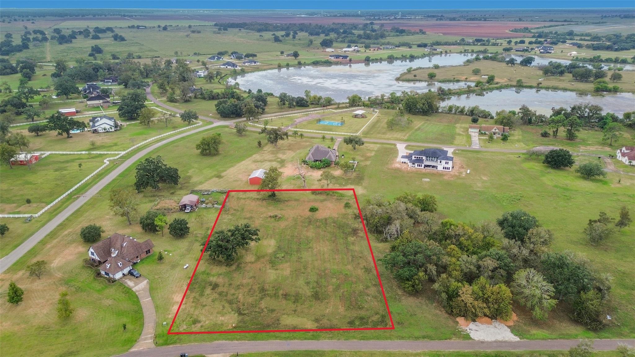 2811 Horse Trail Drive