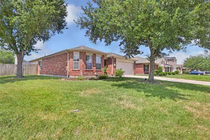 2756 Woodspring Acres Dr – Investment Home