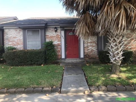Photo of 1510 Beaumont Road, Baytown, TX 77520 (MLS # 15594576)