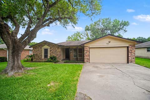 Photo of 9707 Mackworth Drive, Stafford, TX 77477 (MLS # 38842653)
