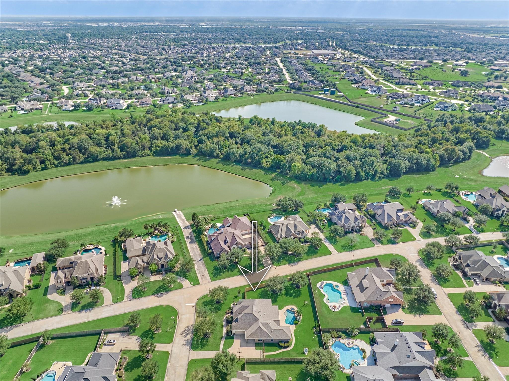 17703 Fairhaven Lake Drive