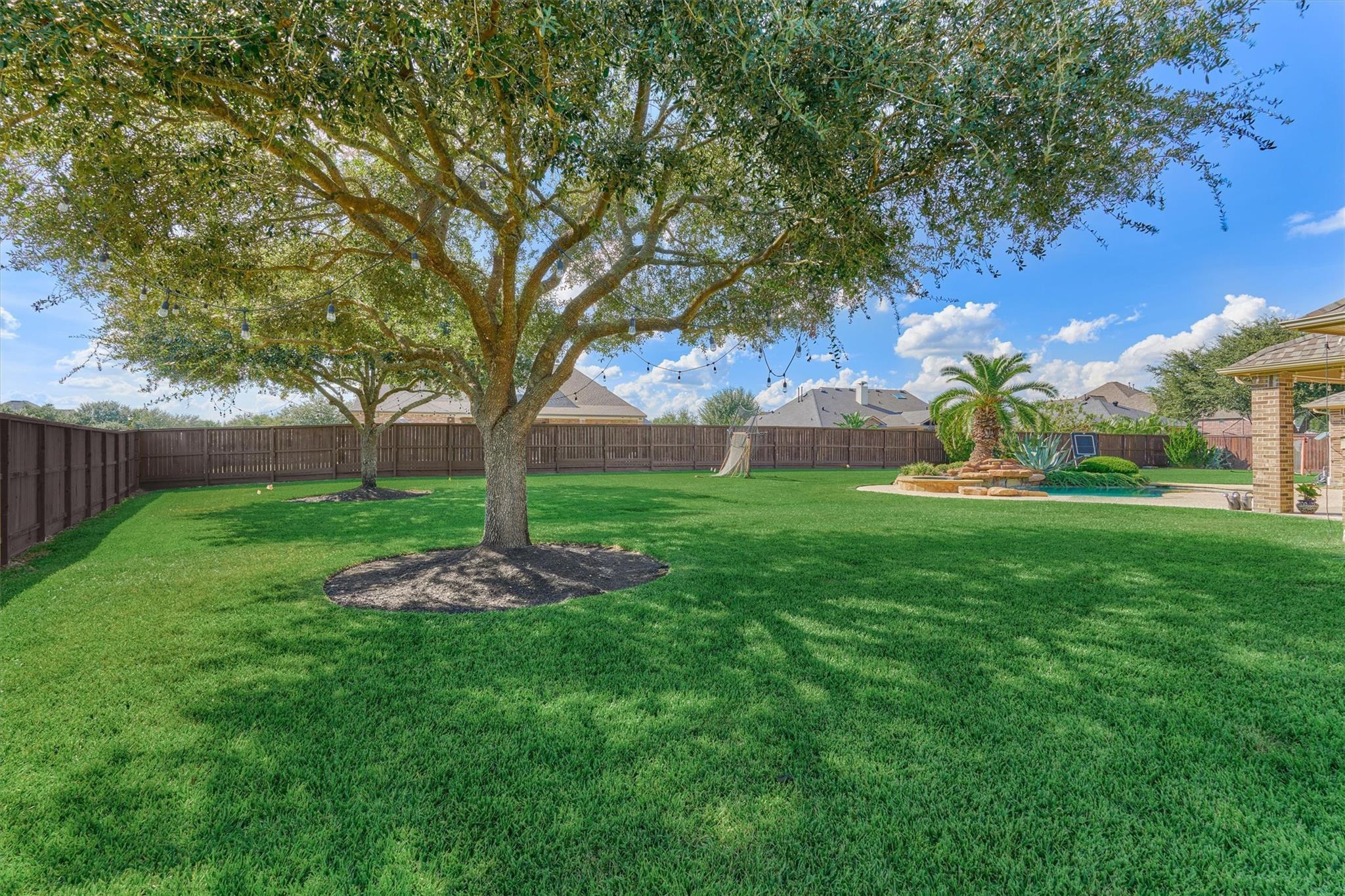 17703 Fairhaven Lake Drive