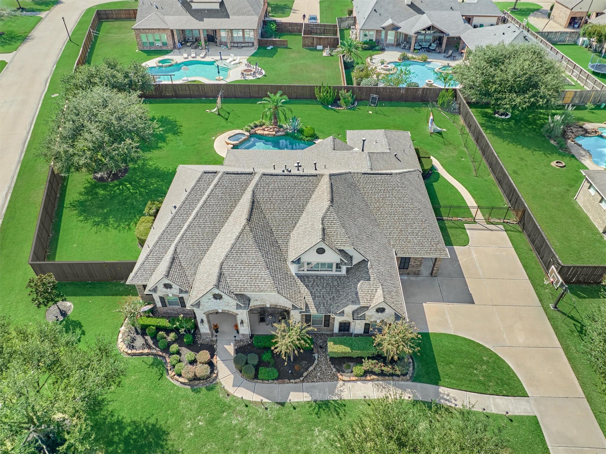 17703 Fairhaven Lake Drive