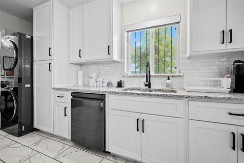 Tiny photo for 4405 Tularosa Avenue, El Paso, TX 79903 (MLS # 20268445)