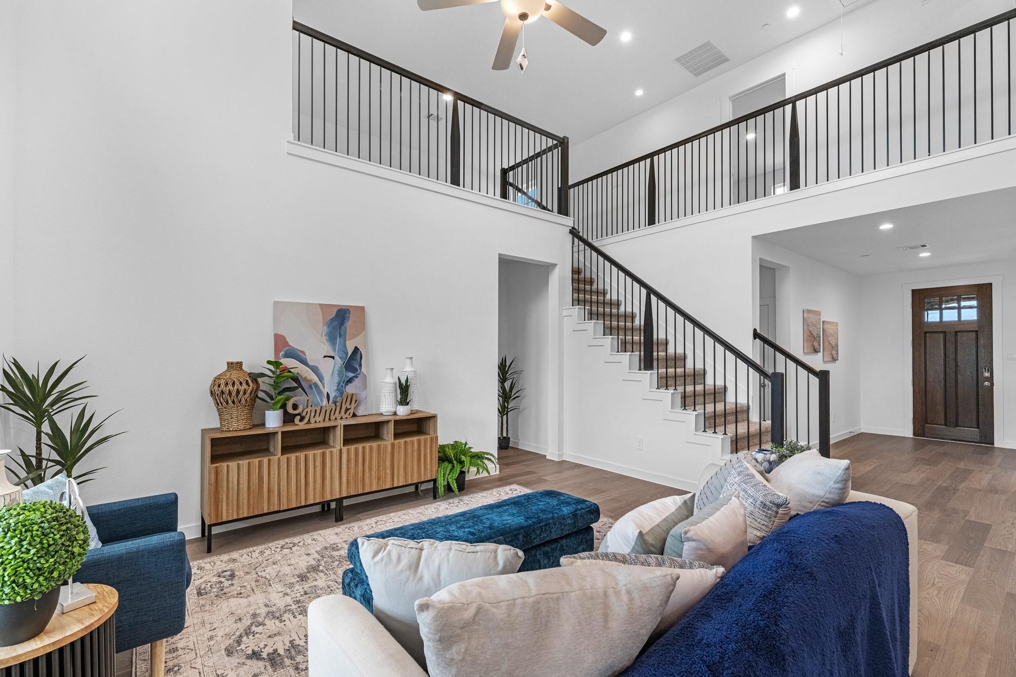 13909 Alta Vista Lane