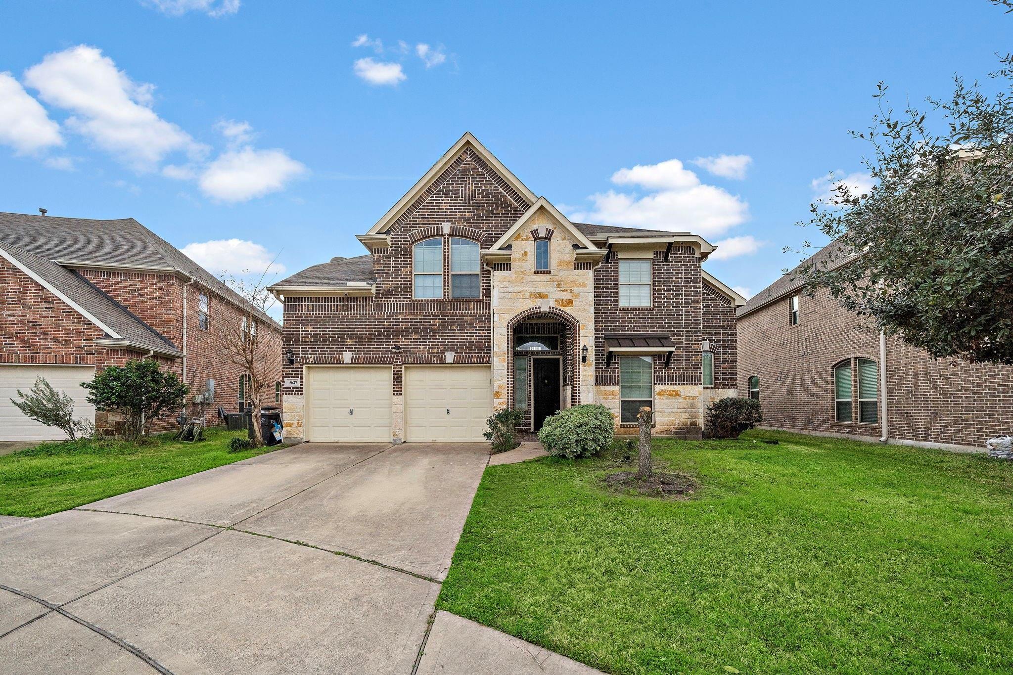 3627 Grand Promenade Lane