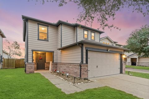 Photo of 16310 Kendons Way Lane, Cypress, TX 77429 (MLS # 27482372)