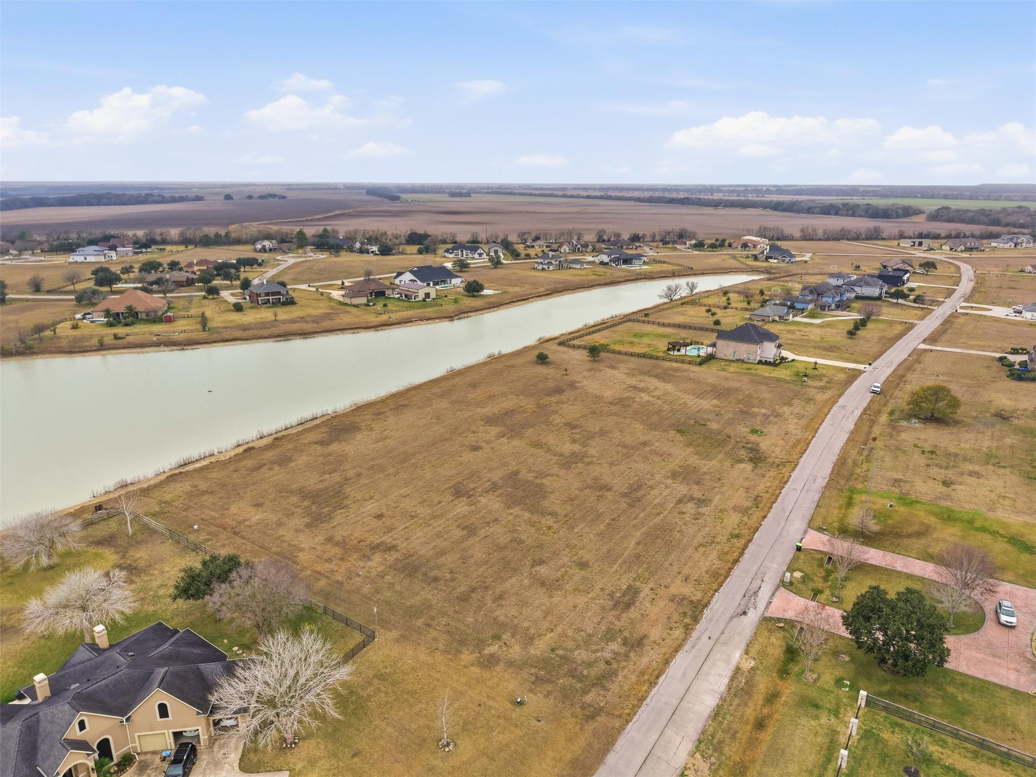 13606 Lake Ridge Drive