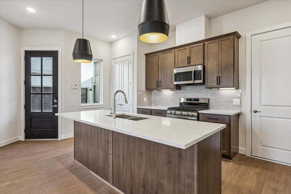Photo of 6547 Rena Street, Houston, TX 77092 (MLS # 98659040)