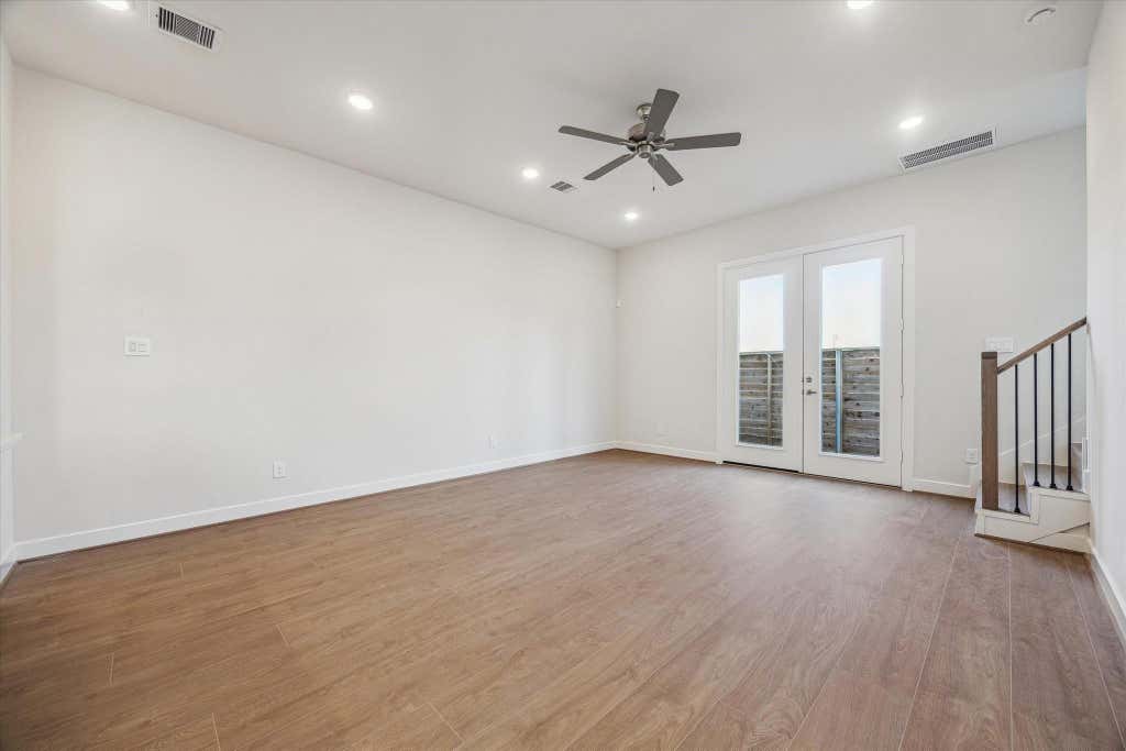 Photo of 6547 Rena Street, Houston, TX 77092 (MLS # 98659040)