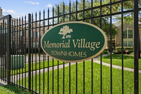 Photo of 11846 Barryknoll Lane #5, Houston, TX 77024 (MLS # 19234671)