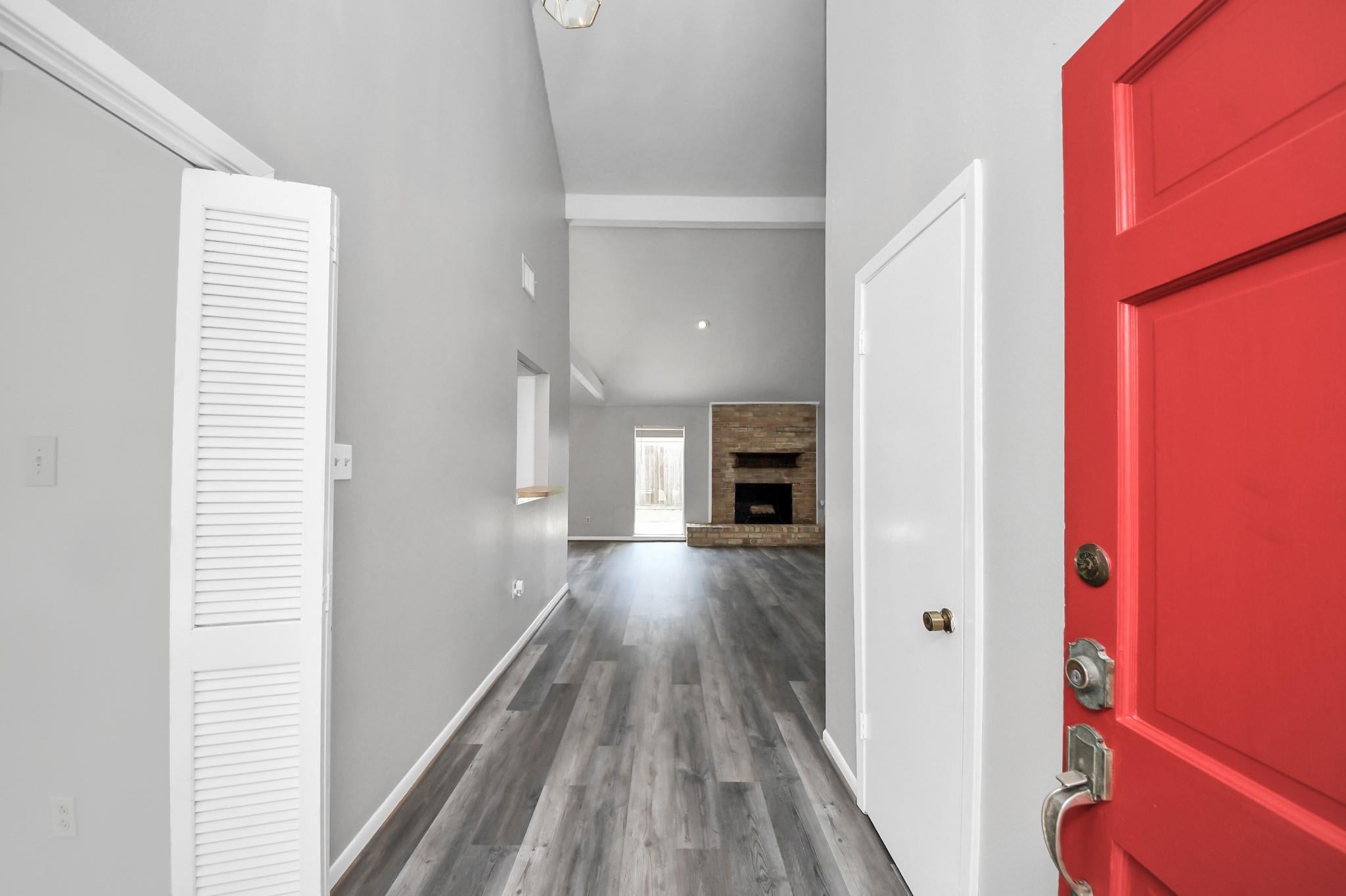 2219 Valley Manor Drive