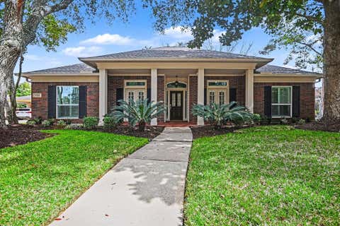 Homes For Sale - 4030 Raven River Drive<br/> Houston, TX 77059