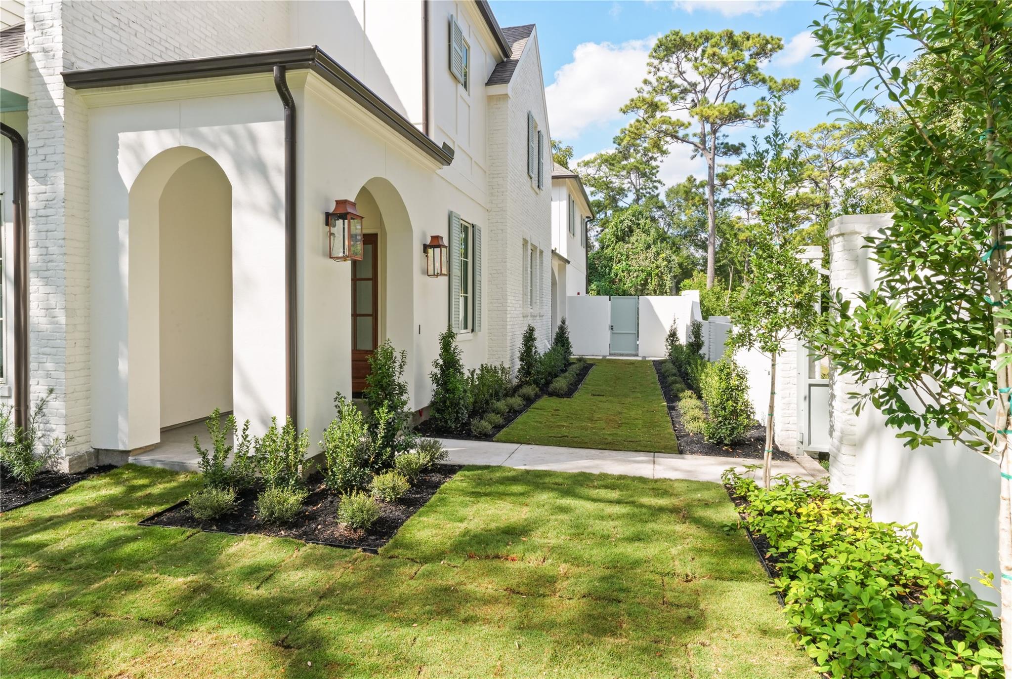 10801 Long Shadow Lane