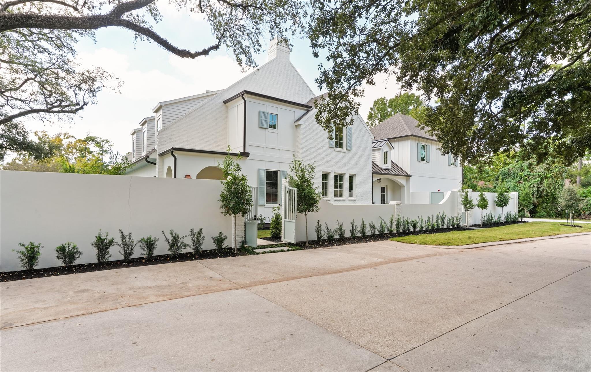 10801 Long Shadow Lane