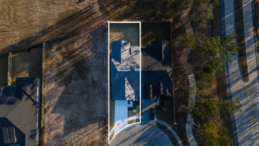 Photo of 9110 Petroglyph Point Court, Porter, TX 77365 (MLS # 47057710)