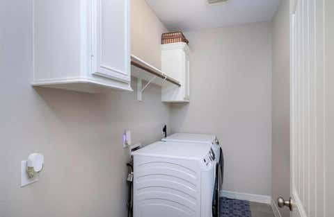 Tiny photo for 5 Corkwood Road, Trinity, TX 75862 (MLS # 98628009)