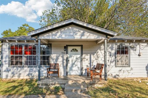 1542 Marsalis Road Lancaster TX 75134