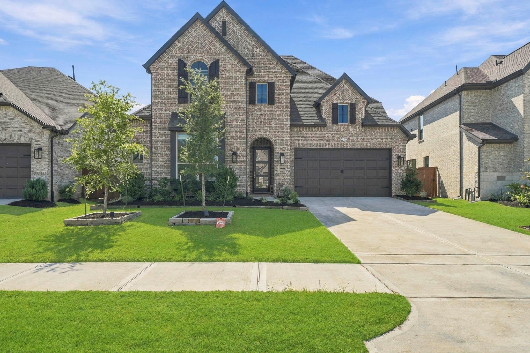 24815 Blooming Sunflower Trail