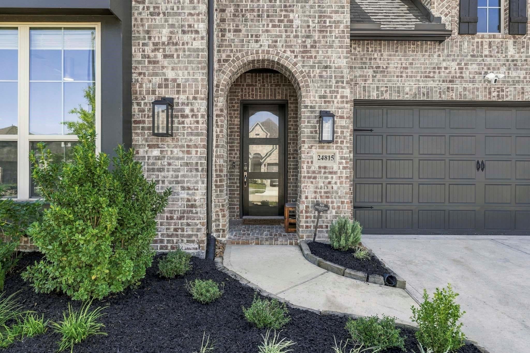 24815 Blooming Sunflower Trail