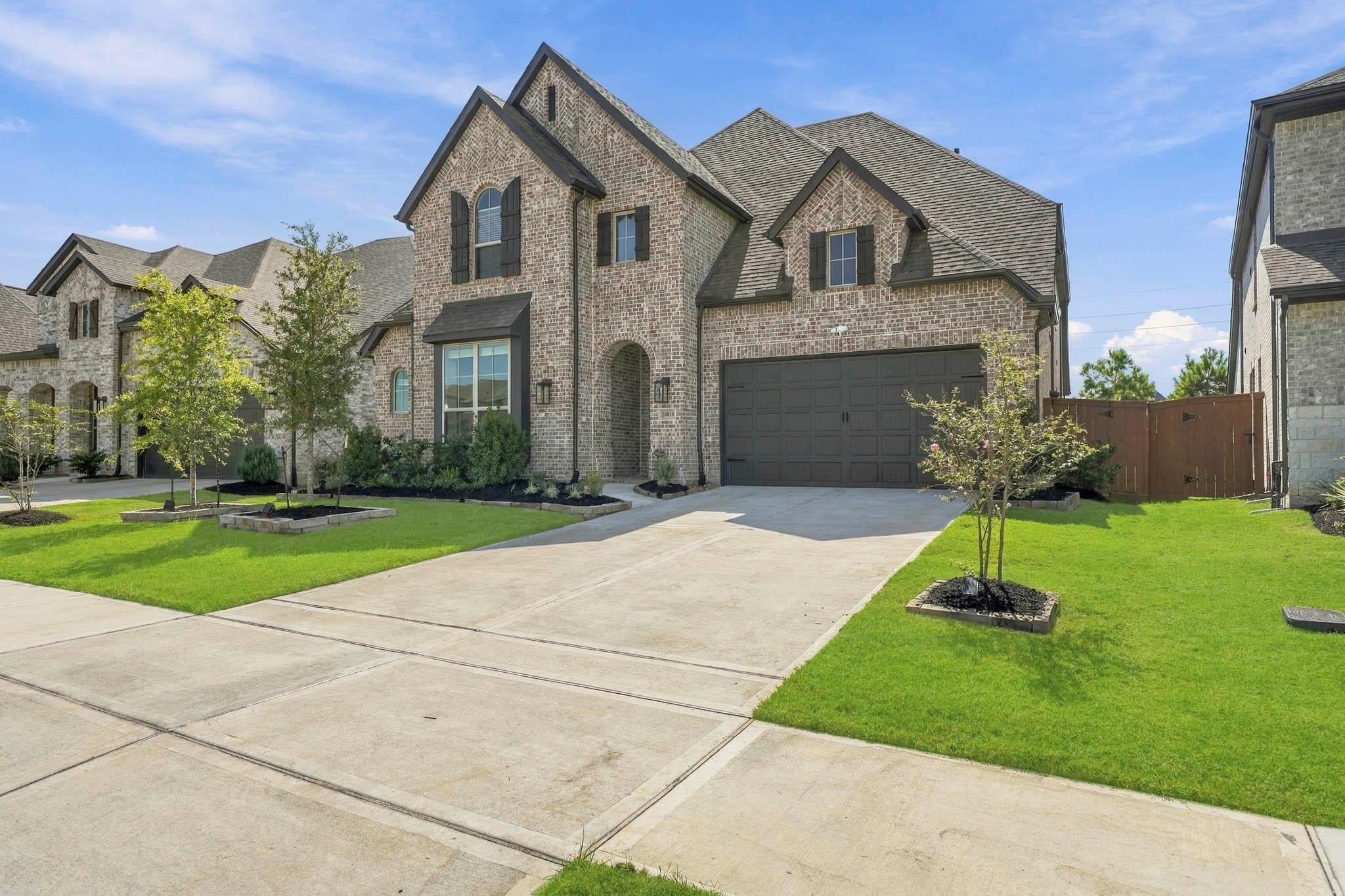 24815 Blooming Sunflower Trail