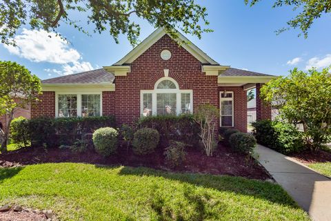 Photo of 21915 Rivergate Court, Richmond, TX 77469 (MLS # 30198764)