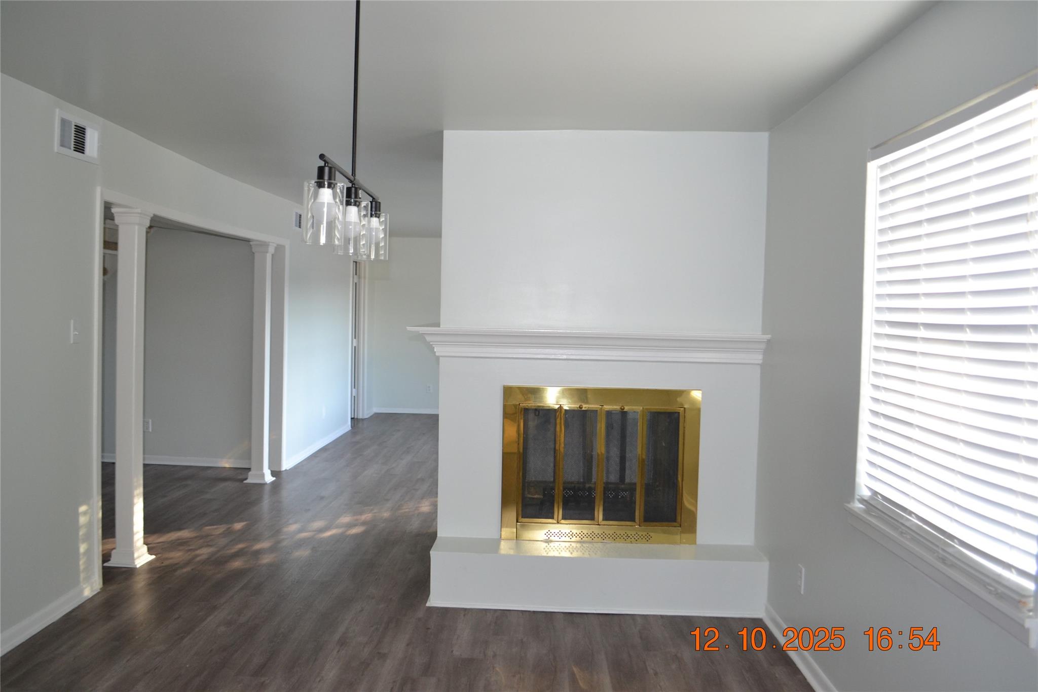 2711 Briarhurst Drive 18