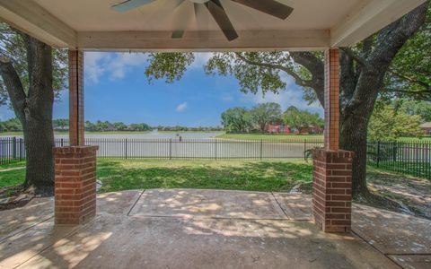 17515 S Summit Canyon Drive Houston TX 77095