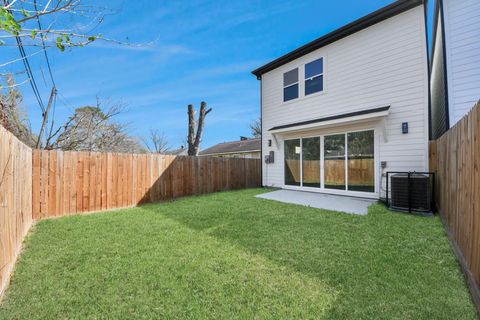 Tiny photo for 7012 Saint Augustine Street, Houston, TX 77021 (MLS # 22128915)