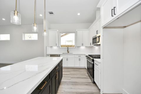 Tiny photo for 7012 Saint Augustine Street, Houston, TX 77021 (MLS # 22128915)