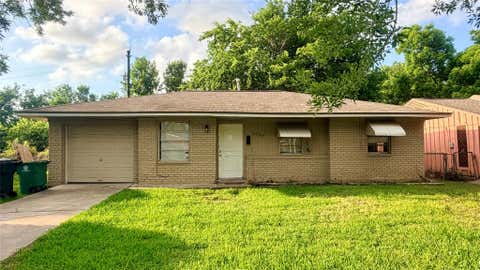 Photo of 3007 Akard Street, Houston, TX 77051 (MLS # 82555202)