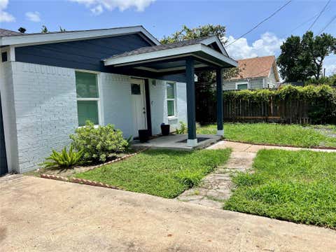 Photo of 1119 Panama Street, Houston, TX 77009 (MLS # 25304739)