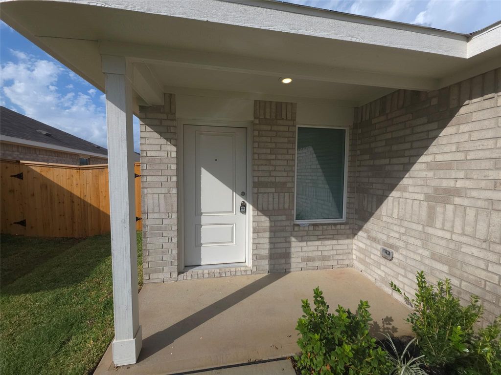 Photo of 26710 Cascade Sunrise Street, Katy, TX 77493 (MLS # 77374730)